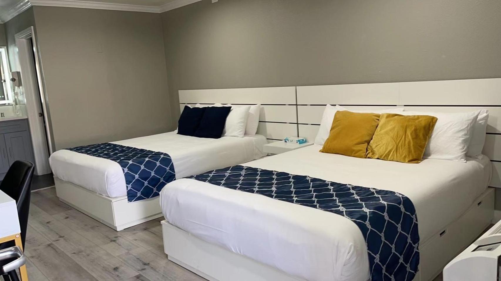 Omeo Suites Альгамбра Номер фото